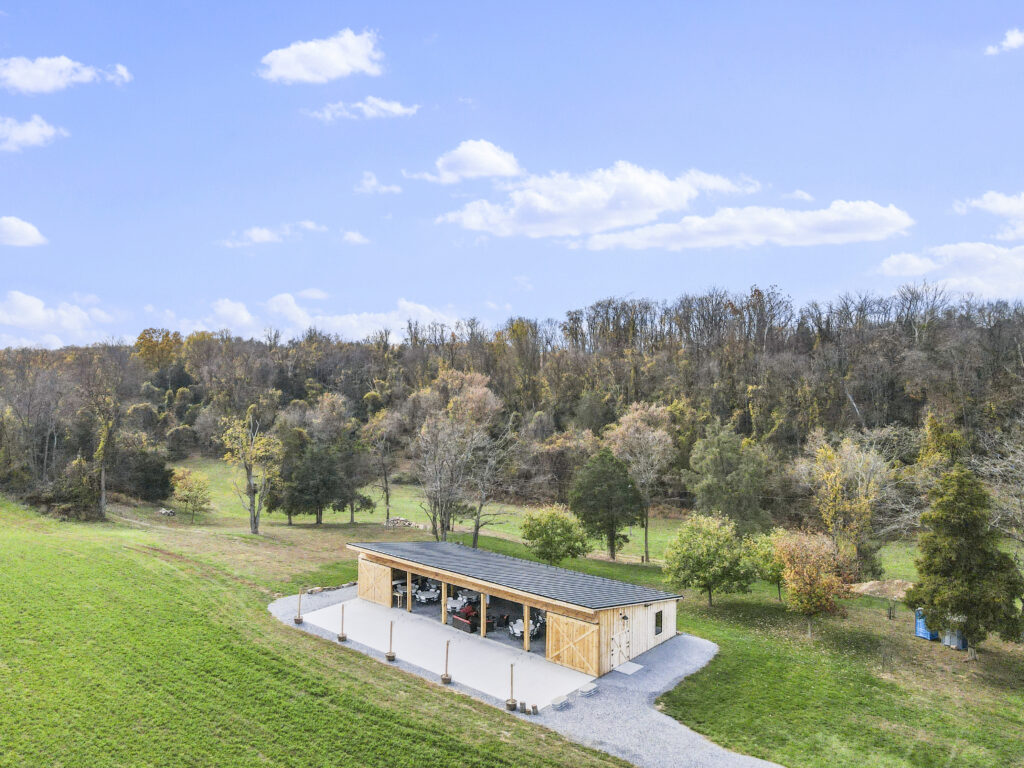 Farm Wedding and Event Venue 🏞️
Embark on your journey towards eternal happiness at Timber Valley Farm Barn Rental. What may seem like a dream elsewhere is a tangible reality at our Farm Wedding and Event Venue.
Reserve a date and time on your calendar to explore the offerings of Timber Valley Farm Barn Rental. From the exquisite timber frame barn to the elegant black-framed windows and the charming rolling barn doors that unveil scenic farm fields, every detail is truly captivating.