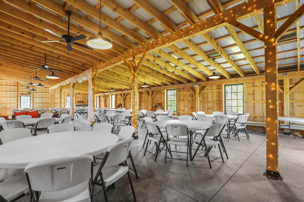 Experience Rustic Charm and Modern Capability
Immerse your guests in the authentic ambiance of a genuine timber frame barn, perfectly blending rustic charm with modern amenities. Timber Valley Farm Barn Rental provides an environment that fosters creativity, team building, and focused discussion far better than a sterile conference room.