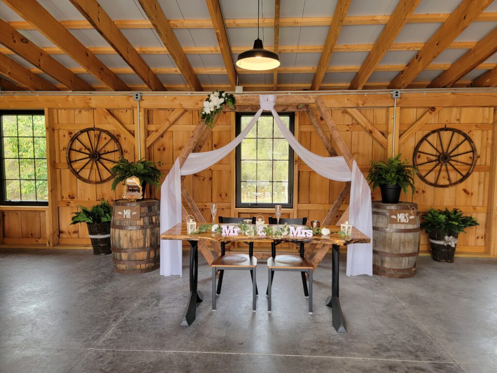 Why Choose Timber Valley Farm as Your Rustic Romantic Wedding Venue Maryland?đź’–
The unparalleled appeal of our venue is built on a few core pillars that guarantee an unforgettable day: