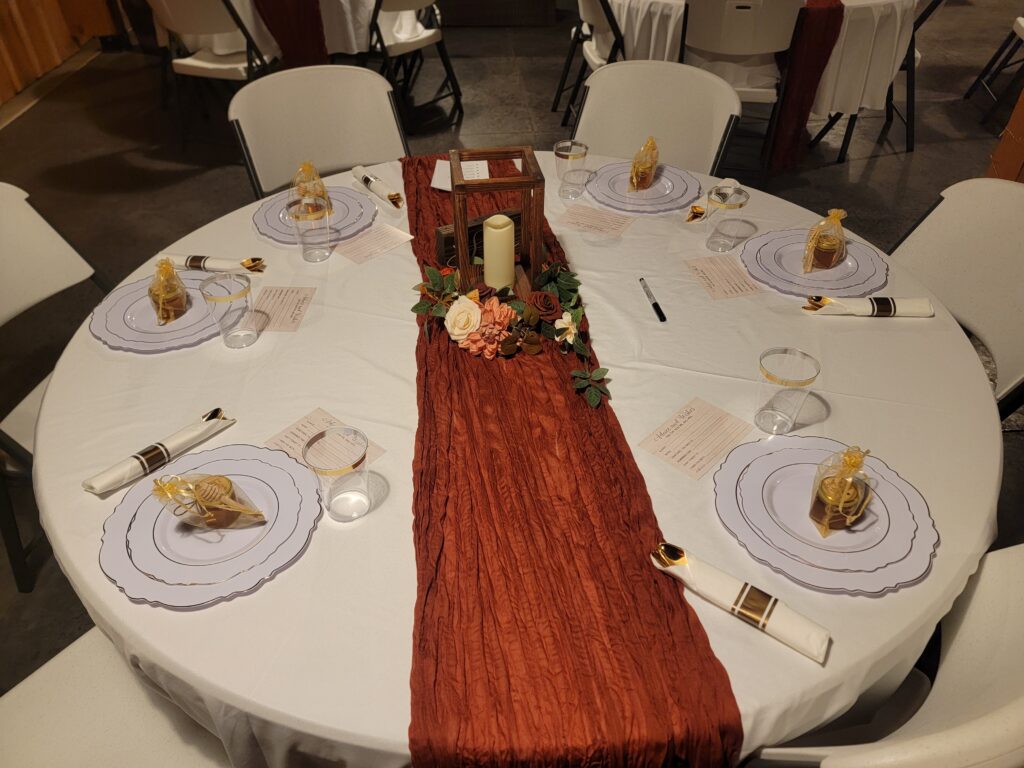 Dream Wedding Venue Clear Spring Maryland: Celebrate Your Dreams at Timber Valley Farm Barn Rental💒
Choosing your wedding venue is one of the most exciting (and sometimes daunting!) parts of planning your big day. For couples searching for the perfect blend of rustic elegance and modern flexibility, look no further than Timber Valley Farm Barn Rental. We are recognized as the premier Dream Wedding Venue Clear Spring Maryland, a stunning location nestled along the historic C&O Canal in Washington County. Dream Barn Wedding Venue MD