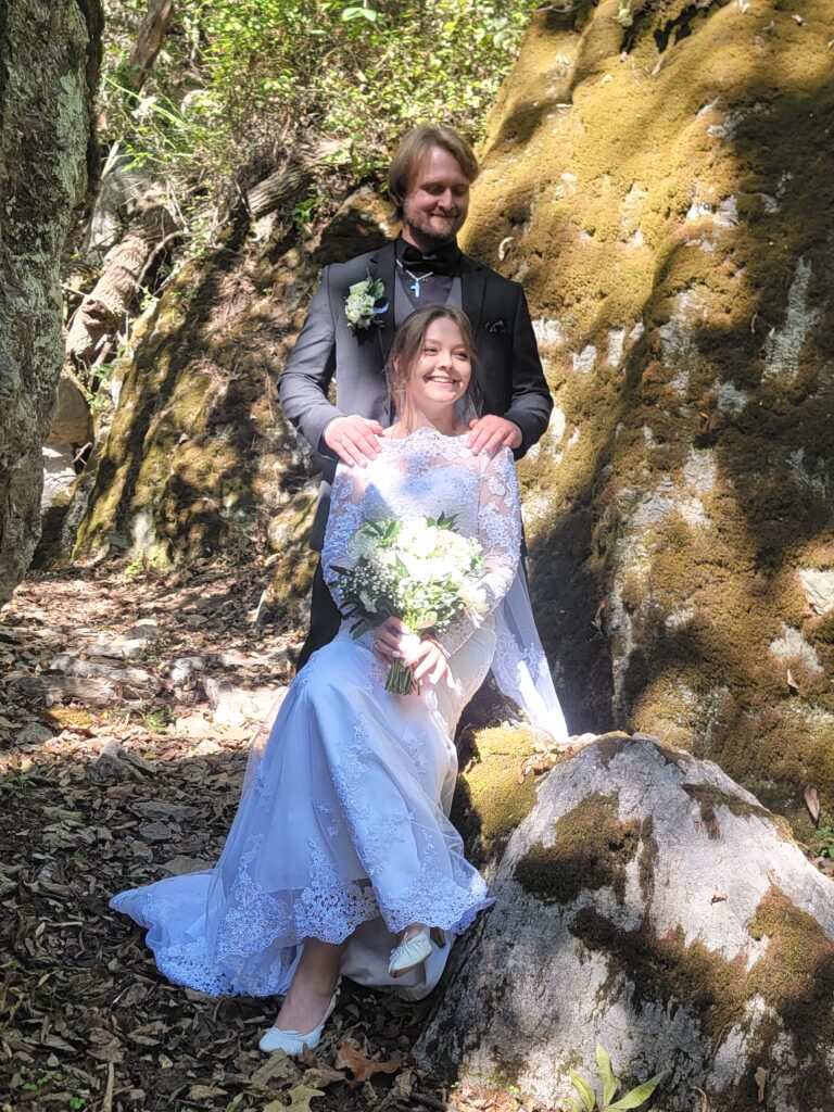 Endless Photography Options and Service Detail
Rebecca noted the “lots of photography options.” The contrast of the sophisticated, modern wood interior with the rustic beauty of the farm exterior provides two distinct looks. Whether your photos feature the elegant high beams of the barn or the golden light on the fields, your wedding album will be stunning. This versatility is a major benefit of choosing an October Barn Wedding Venue PA WV MD with new construction and scenic grounds. We strive to offer service that goes beyond expectations, handling logistical details like the wagon delivery so you can focus entirely on your special day.