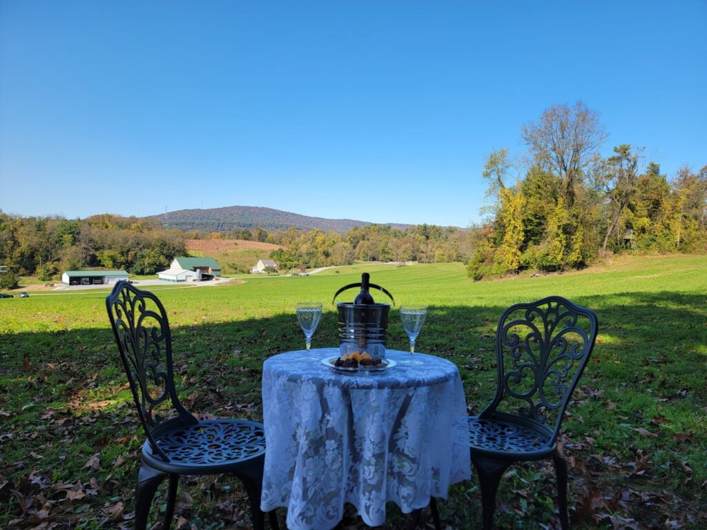 Scenic countryside and mountain view at a Western Maryland photography location in Clear Spring, Maryland